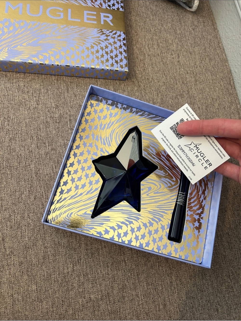 MUGLER ANGEL STELLAR - Picture 7 of 8